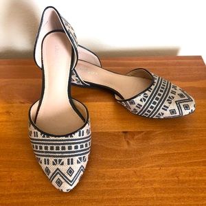 Limelight Flats Tan and Black Tribal Print Size 6